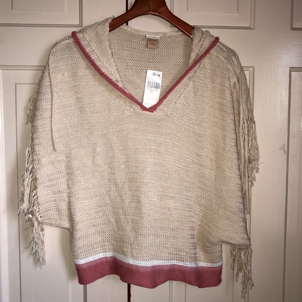 BNWT day trip hooded pullover